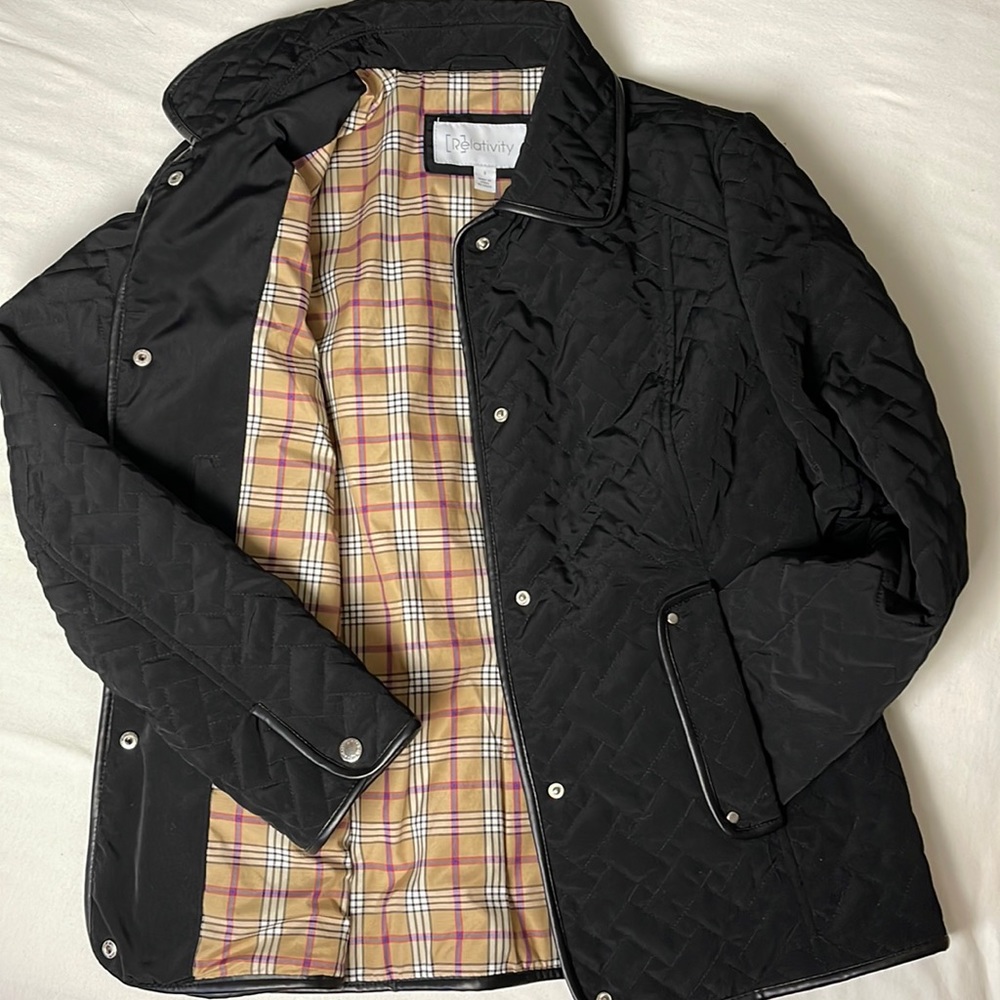 Relativity Quilted Coat Jacket Black with Plaid Lining  Size S